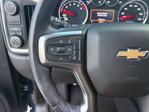Used 2022 Chevrolet Silverado 1500 LT RWD image 6
