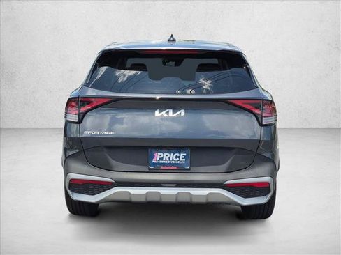 Used 2023 Kia Sportage EX FWD image 6