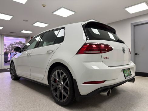 Used 2020 Volkswagen GTI S FWD image 5