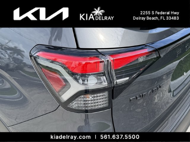 Used 2025 Subaru Forester Premium AWD/4WD image 7
