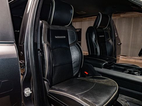 Used 2024 RAM 3500 Laramie w/ Night Edition image 26