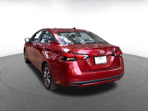 Used 2025 Nissan Versa SV image 5