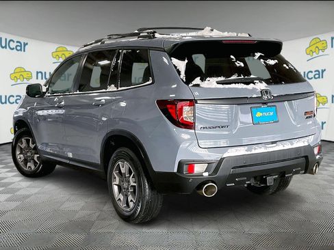 Used 2022 Honda Passport TrailSport image 4