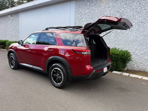 Certified 2023 Nissan Pathfinder Rock Creek AWD/4WD image 13