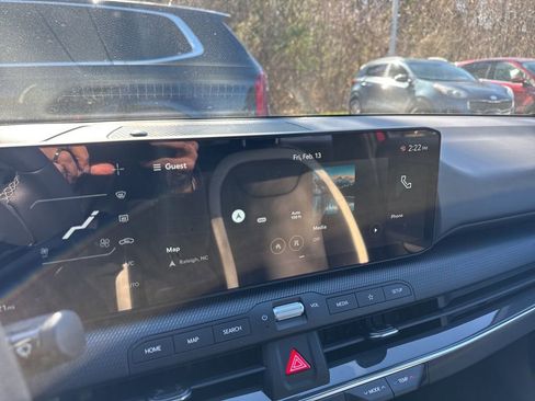 New 2025 Kia K4 GT-Line Turbo image 3