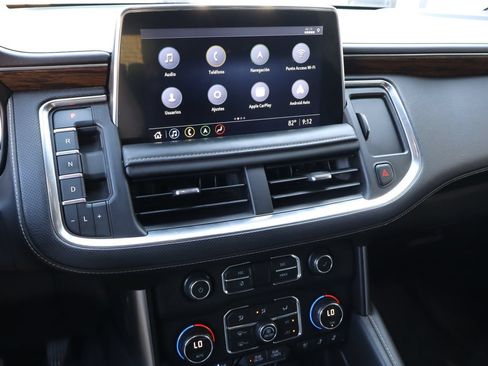 Used 2021 Chevrolet Tahoe Premier w/ Premium Package AWD/4WD image 8
