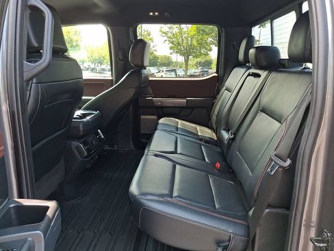 Used 2022 Ford F150 Lariat w/ Equipment Group 502A High AWD/4WD image 13
