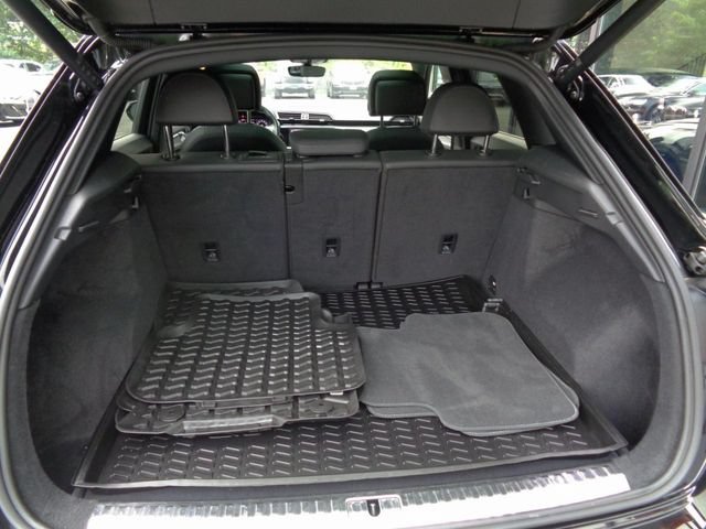 Used 2023 Audi Q3 2.0T Premium AWD/4WD image 15