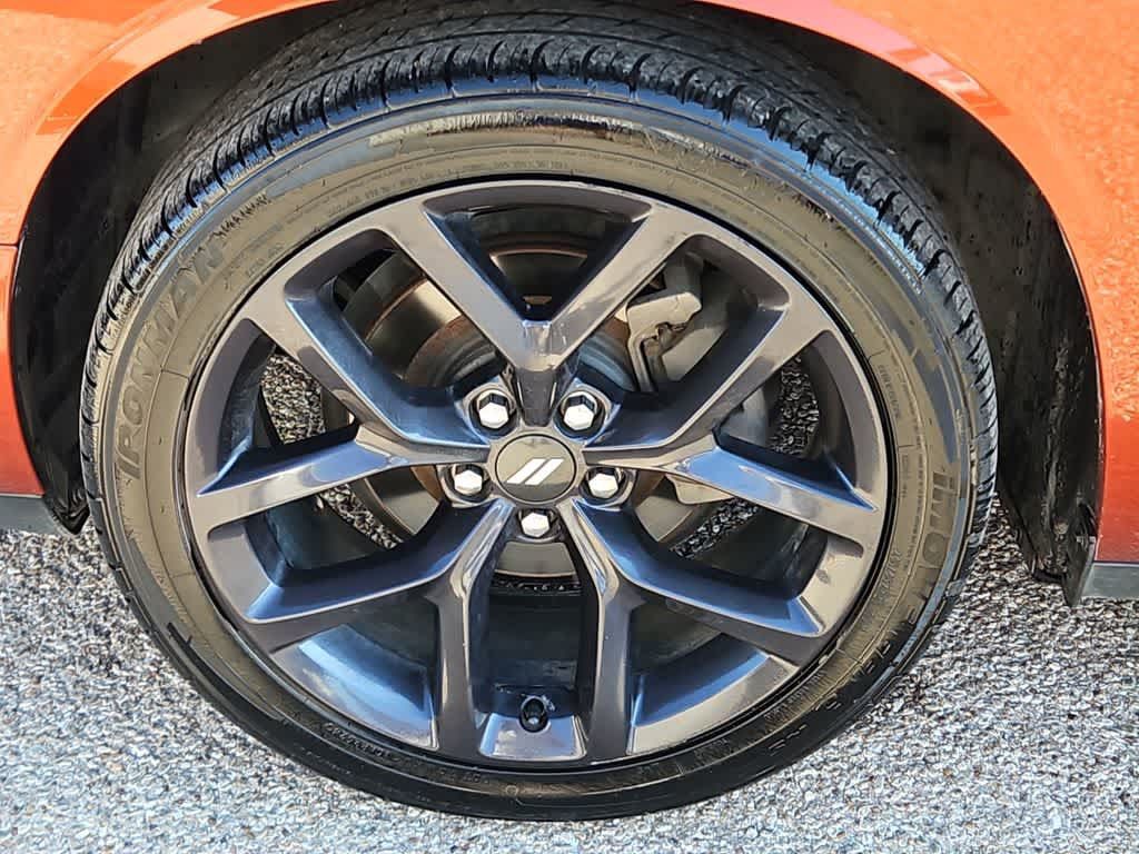 Used 2020 Dodge Challenger SXT w/ Blacktop Package RWD image 12