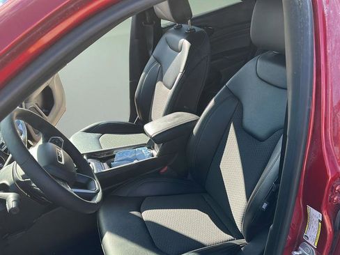 Used 2025 Jeep Compass Latitude w/ Altitude Special Edition image 18