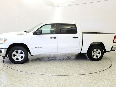 Used 2023 RAM 1500 Big Horn AWD/4WD image 4