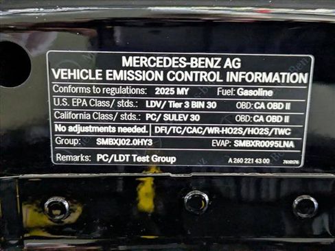 Used 2025 Mercedes-Benz GLB 250 image 25