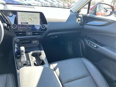 Used 2024 Lexus NX 350 AWD w/ Cold Area Package image 18