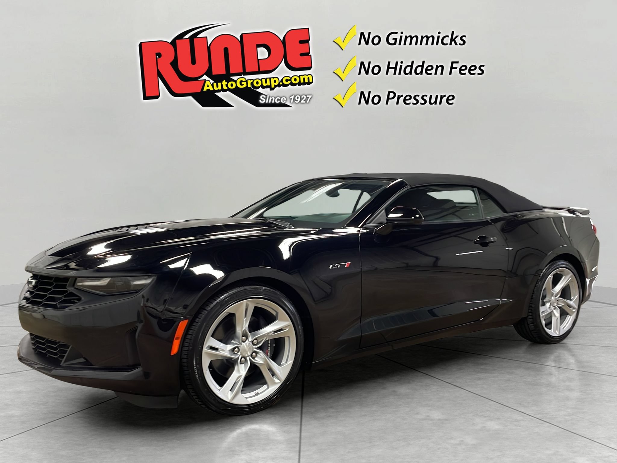 Used 2023 Chevrolet Camaro LT w/ Technology Package RWD image 1