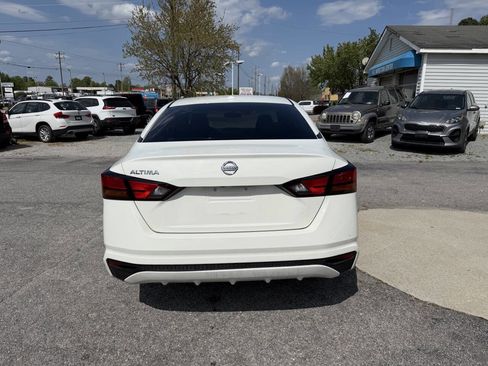 Used 2020 Nissan Altima 2.5 S image 5