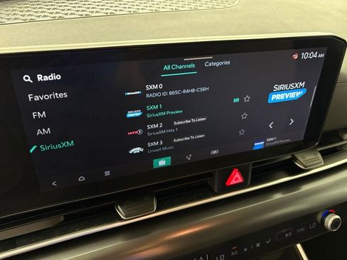 Used 2025 Kia Carnival FWD image 26