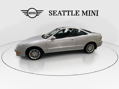 Used 2001 Acura Integra LS FWD image 6
