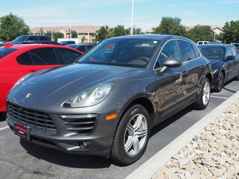 Used 2017 Porsche Macan S AWD/4WD image 1