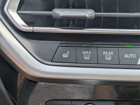 Used 2024 BMW X3 sDrive30i w/ Premium Package RWD image 27