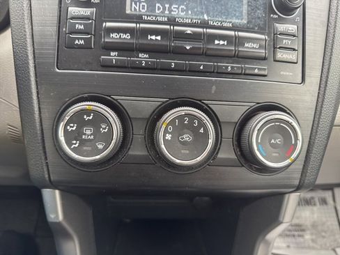 Used 2015 Subaru Forester 2.5i Premium w/ All-Weather Package image 19