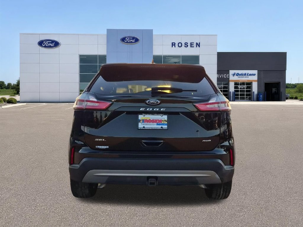 Certified 2024 Ford Edge SEL w/ Convenience Package AWD/4WD image 4