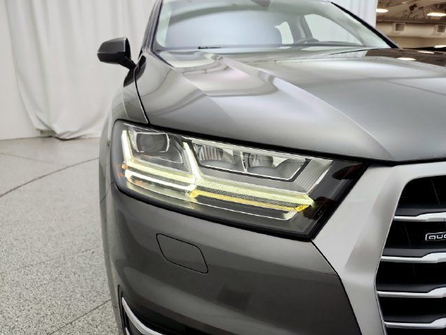 Used 2019 Audi Q7 3.0T Prestige w/ Prestige Package AWD/4WD image 34
