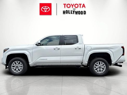 New 2026 Toyota Tacoma SR5 RWD image 9