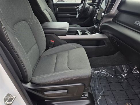 Used 2024 RAM 1500 Big Horn image 28
