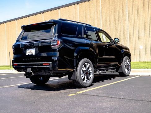 New 2026 Toyota 4Runner TRD Sport AWD/4WD image 9