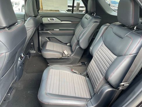 New 2026 Ford Explorer ST-Line AWD/4WD image 24