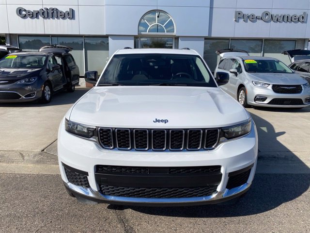 Used 2023 Jeep Grand Cherokee L Laredo AWD/4WD image 12