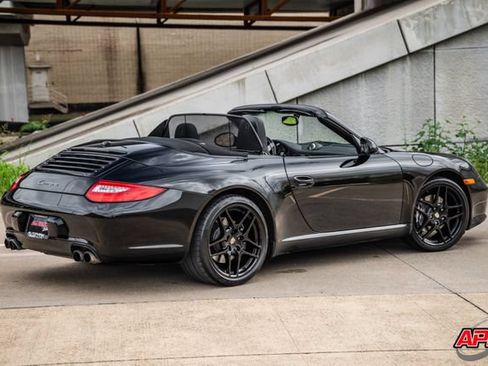 Used 2010 Porsche 911 Carrera RWD image 42