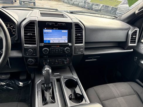 Used 2016 Ford F150 XLT w/ Equipment Group 302A Luxury image 6