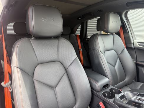 Certified 2023 Porsche Macan GTS AWD/4WD image 18