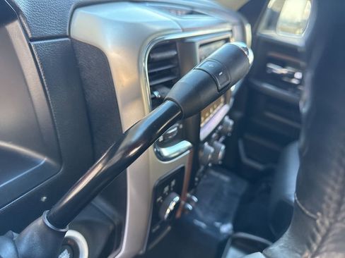 Used 2018 RAM 2500 Laramie w/ Cold Weather Group image 21