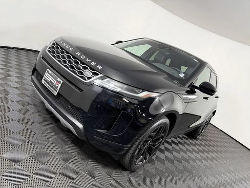 Used 2020 Land Rover Range Rover Evoque SE AWD/4WD image 19