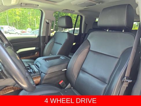 Used 2020 Chevrolet Tahoe Premier AWD/4WD image 15
