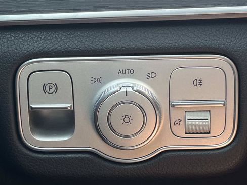 Used 2026 Mercedes-Benz GLE 350 4MATIC image 40