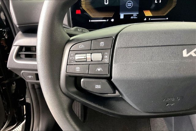 Certified 2026 Kia K4 FWD image 10