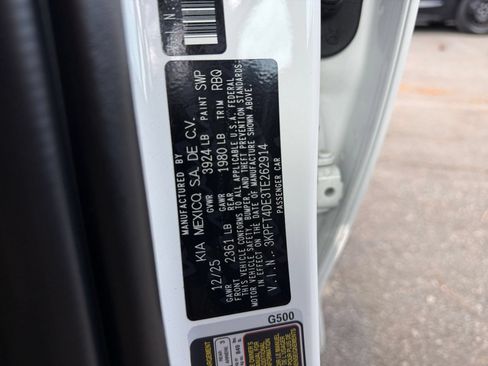 Used 2026 Kia K4 FWD image 23