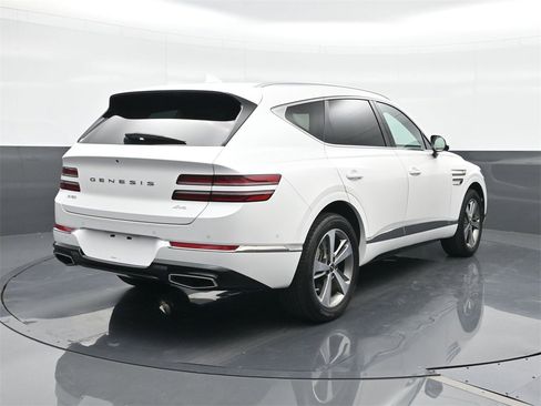 Used 2023 Genesis GV80 2.5T w/ Prestige 20" Package image 14