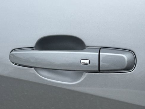 Used 2025 Chevrolet Malibu LT image 39