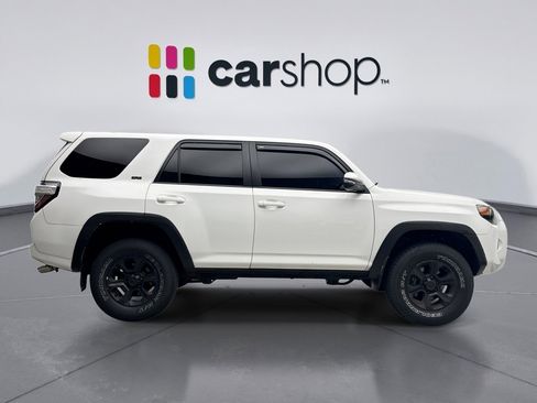 Used 2016 Toyota 4Runner SR5 Premium image 6