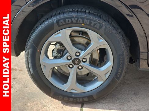 Used 2023 Ford Escape ST-Line image 38