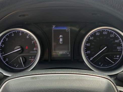 Used 2022 Toyota Camry LE FWD image 25