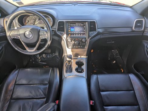 Used 2017 Jeep Grand Cherokee Limited w/ Luxury Group II image 23