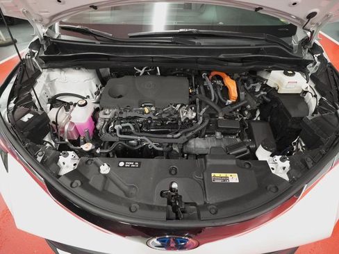 Used 2023 Toyota Sienna XLE w/ XLE Plus Package image 23