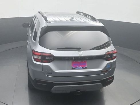 Used 2024 Honda Pilot TrailSport image 24