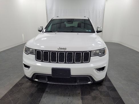 Used 2018 Jeep Grand Cherokee Limited image 15