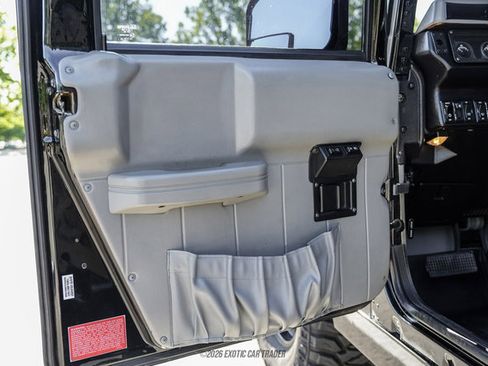 Used 2003 HUMMER H1 4-Door Open Top AWD/4WD image 35